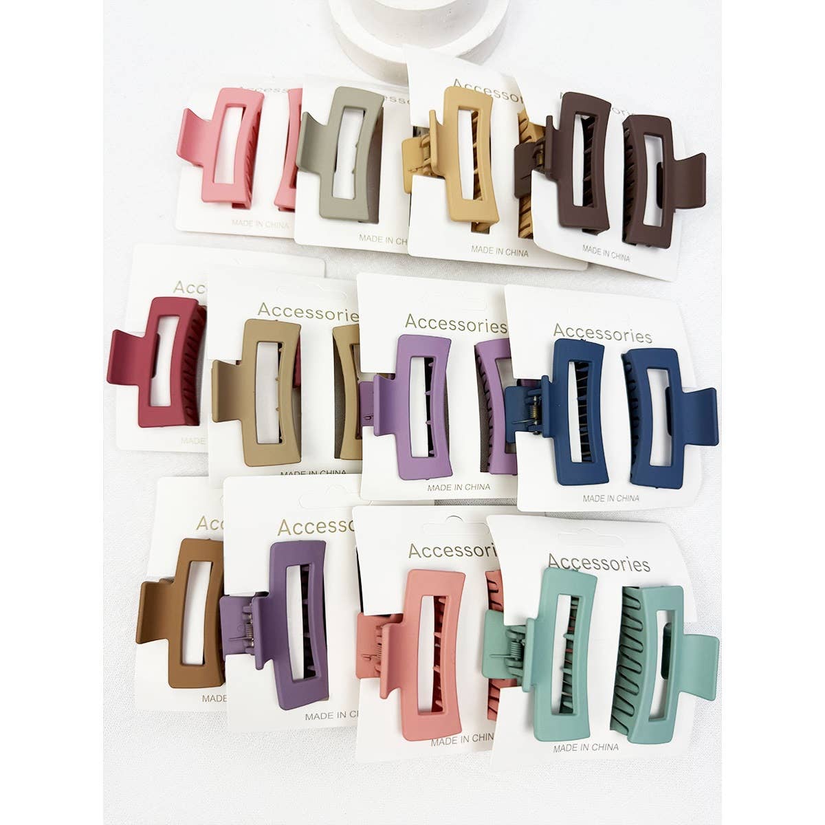 Matt DUO Small Cut Out Rectangle Hair Claw: MIX COLOR / ONE(12)