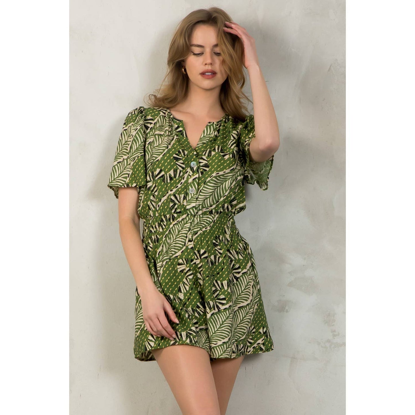 Smocked Waist Print Romper: GREEN