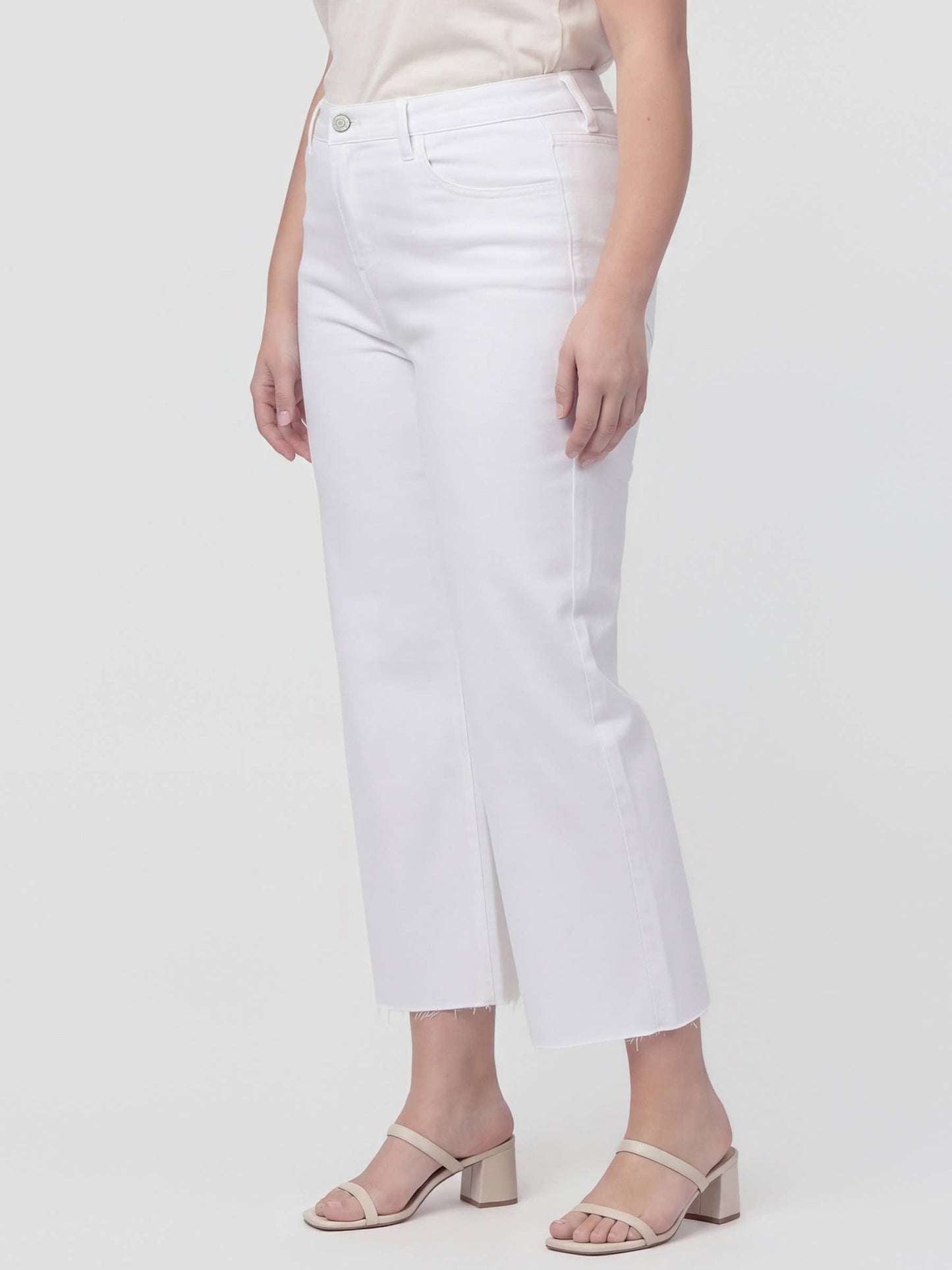 PLUS SIZE HIGH RISE OPTIC WHITE CROP WIDE LEG JEAN T5894WH-P: OPTIC WHITE
