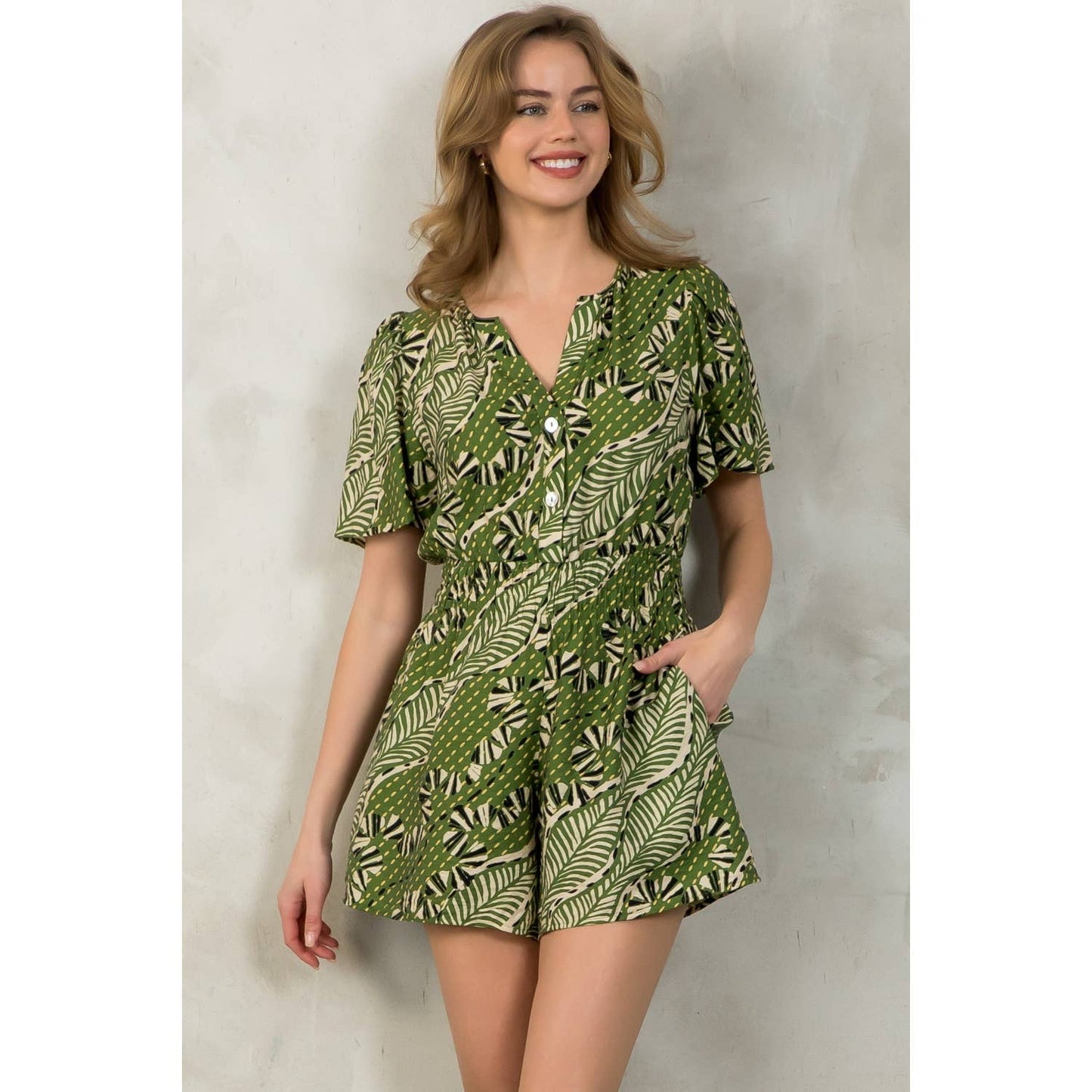 Smocked Waist Print Romper: GREEN