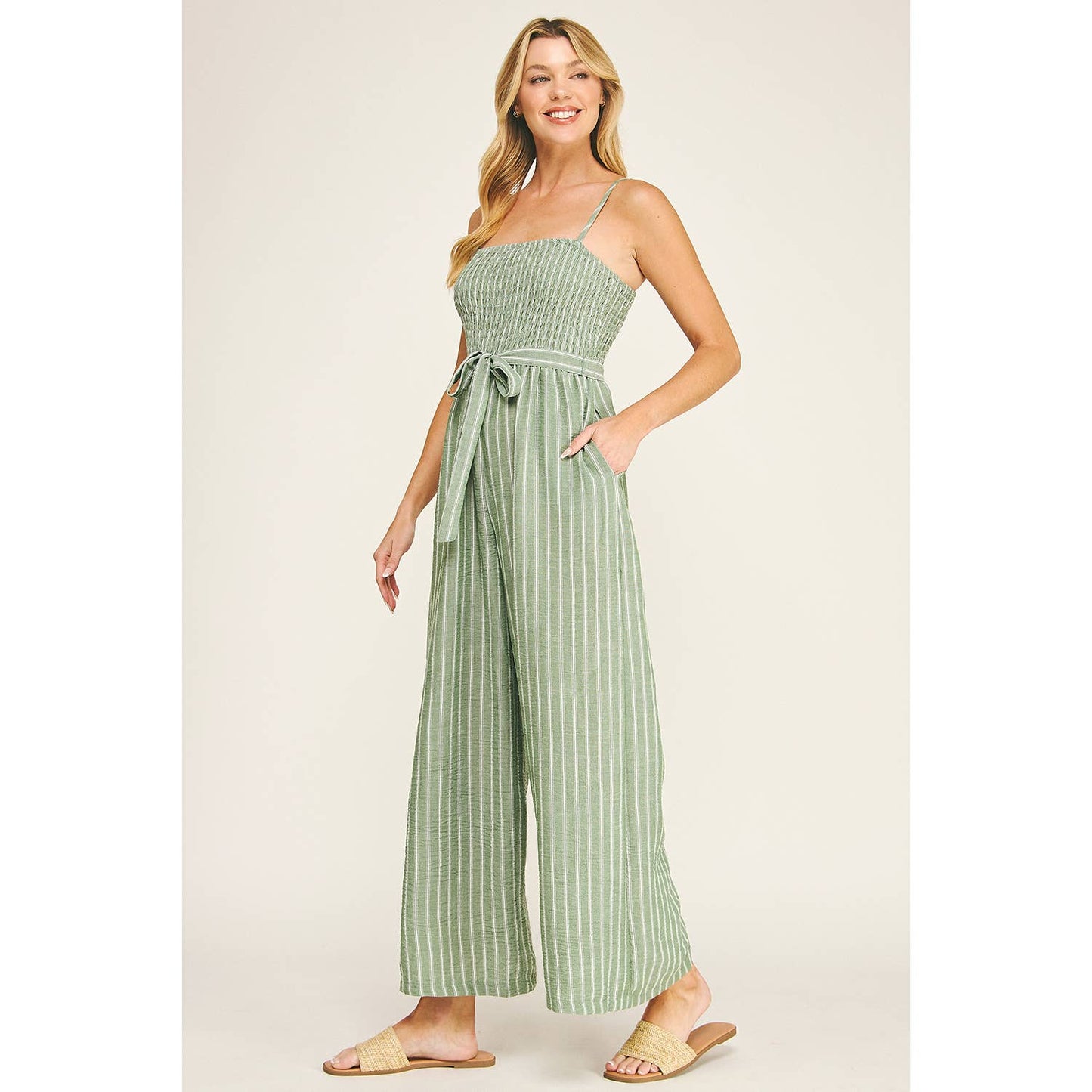 COASTAL STRIPE SMOCKED WIDE LEG JUMPSUIT: COMFREY/WHITE /