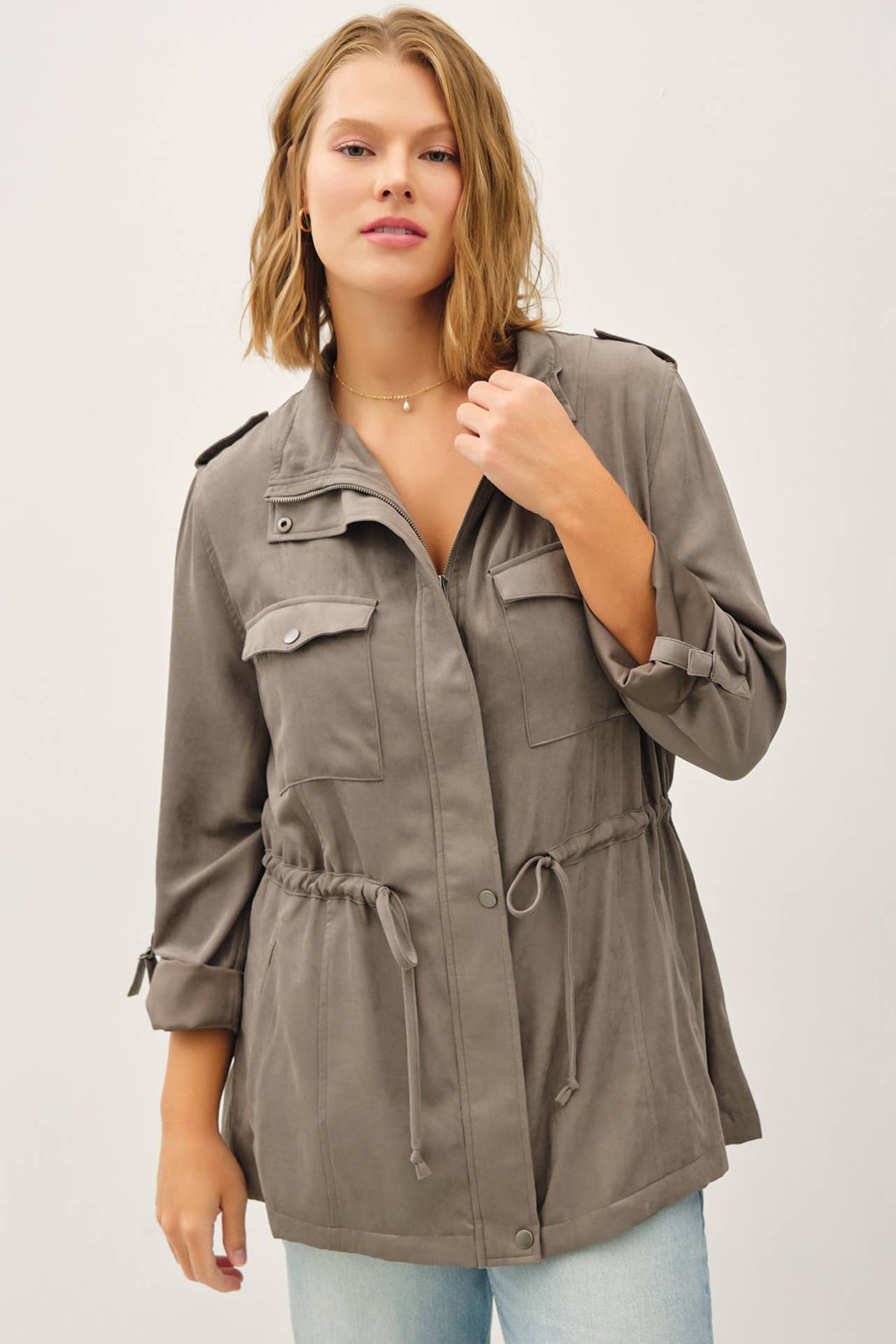 PLUS SIZE CINCHED WAIST CARGO UTILITY JACKET: Natural / Plus Size