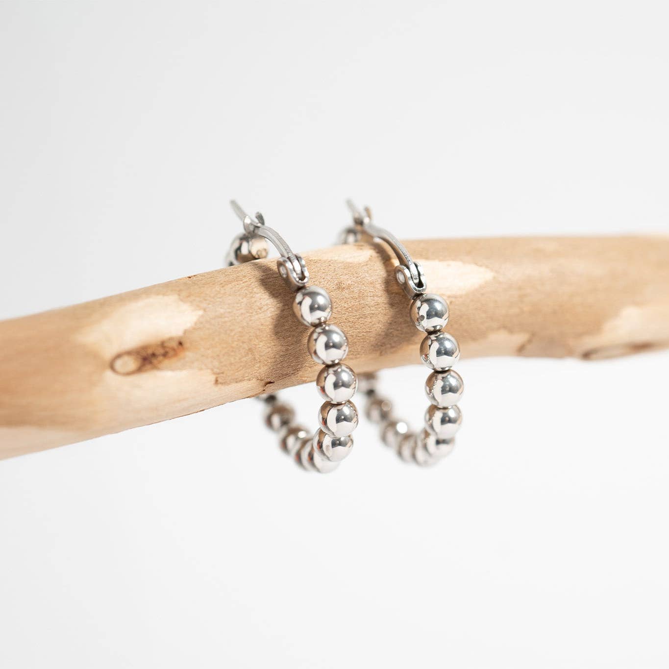 18K Gold PVD Stainless Steel Circle Ball Hoop Earrings : Stainless