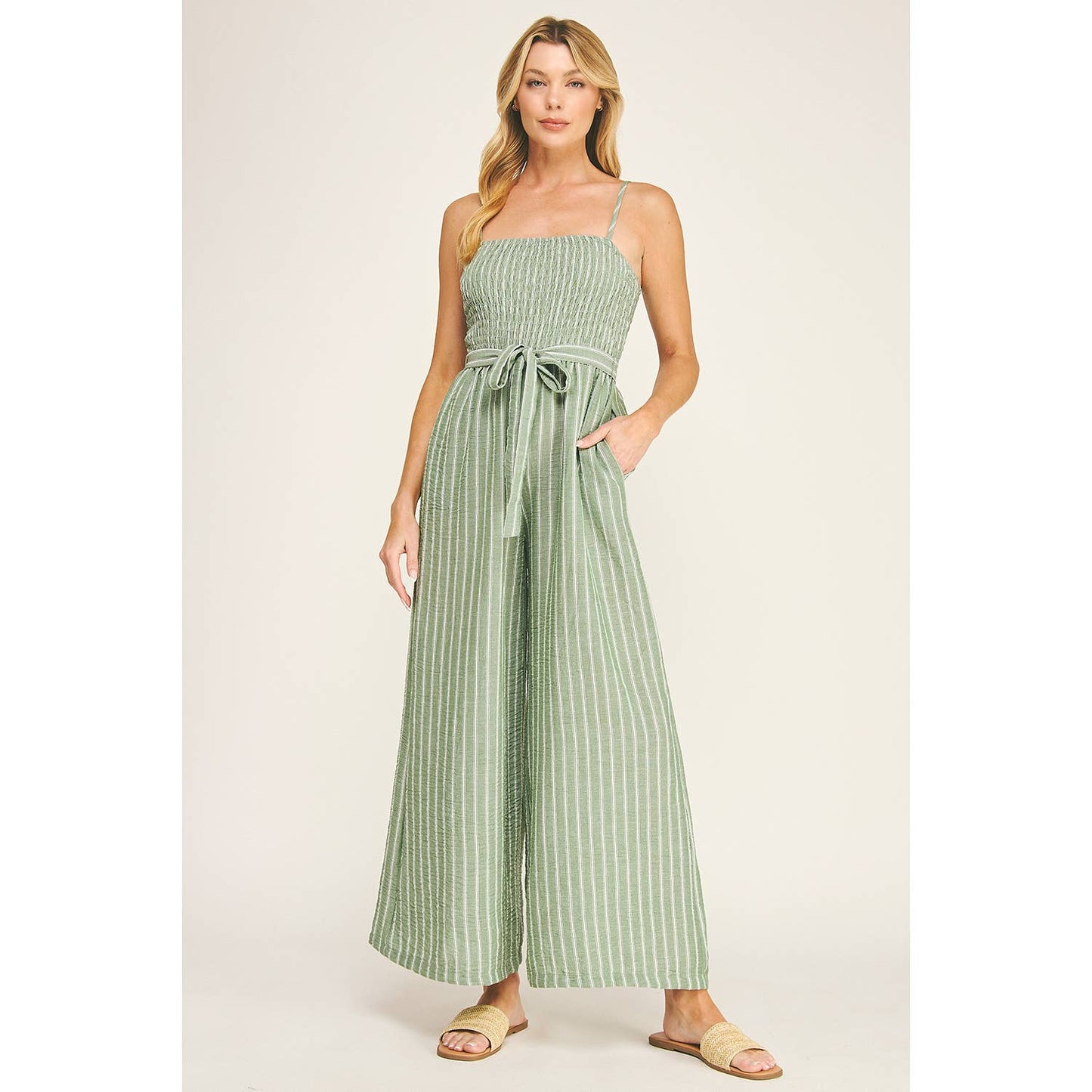 COASTAL STRIPE SMOCKED WIDE LEG JUMPSUIT: COMFREY/WHITE /