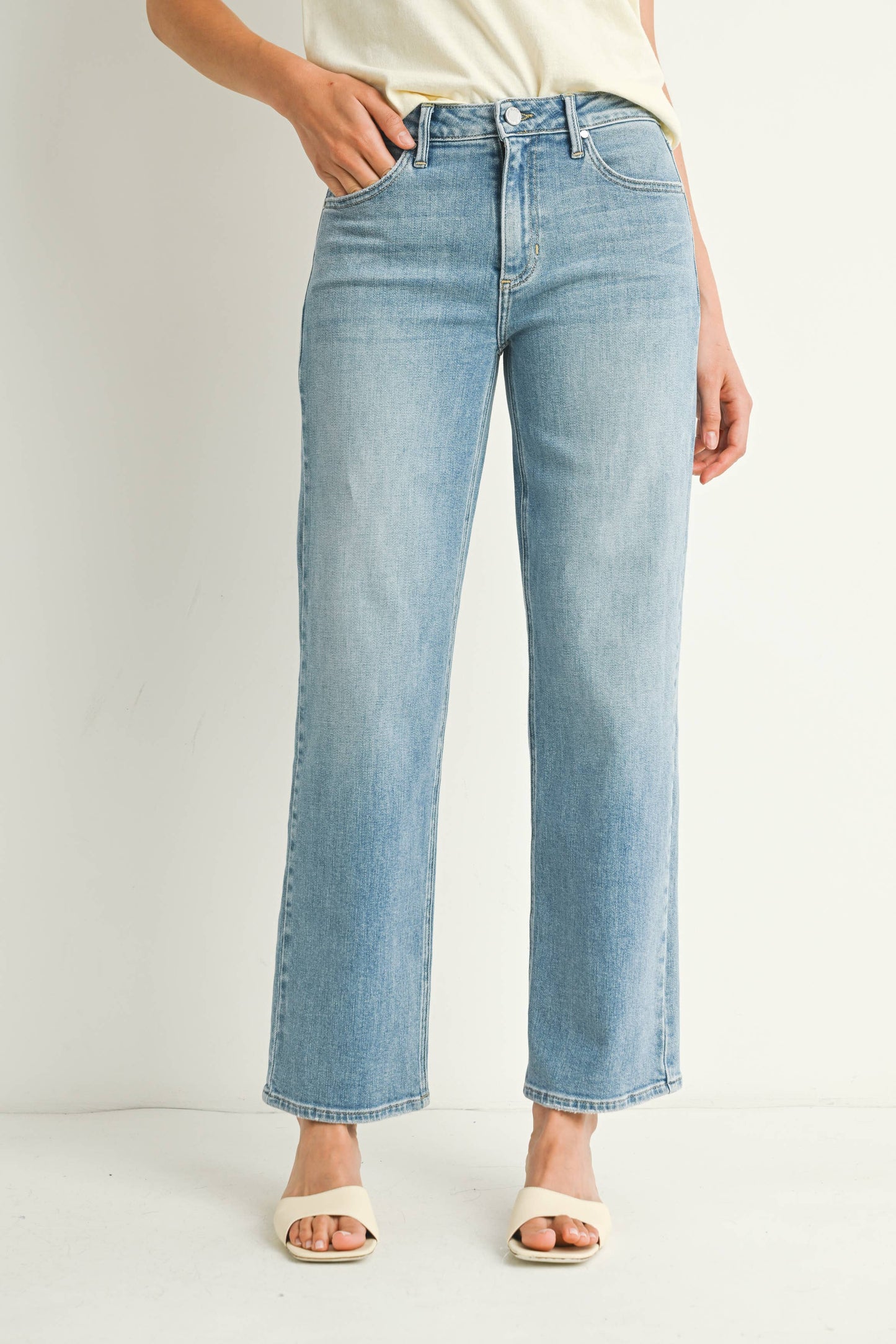 Mid Rise Stretchy Straight Leg Jean - LIGHT DENIM