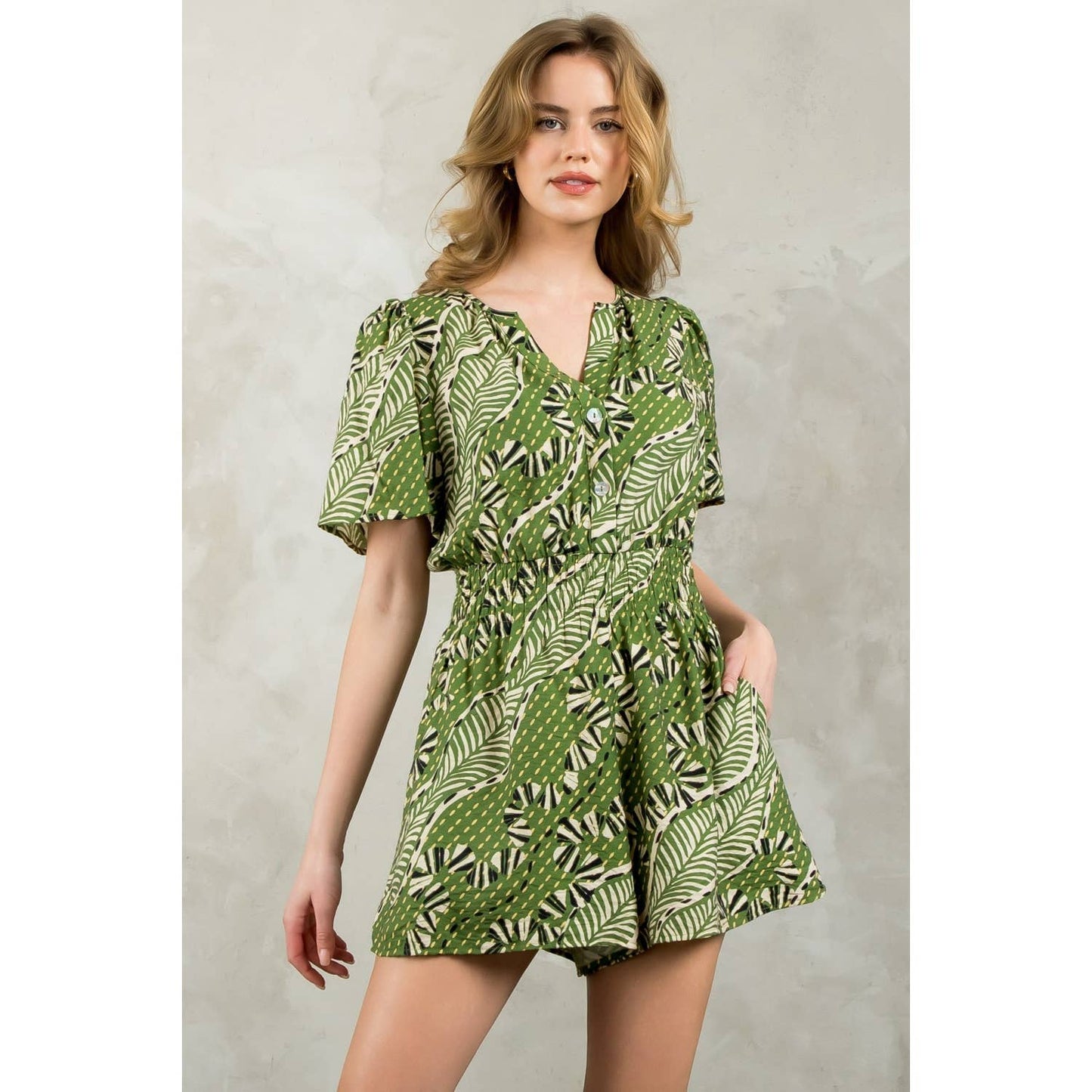 Smocked Waist Print Romper: GREEN